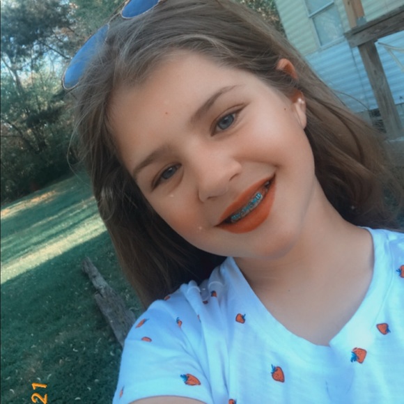 Meet your Posher, Zoey - Picture 1 of 1